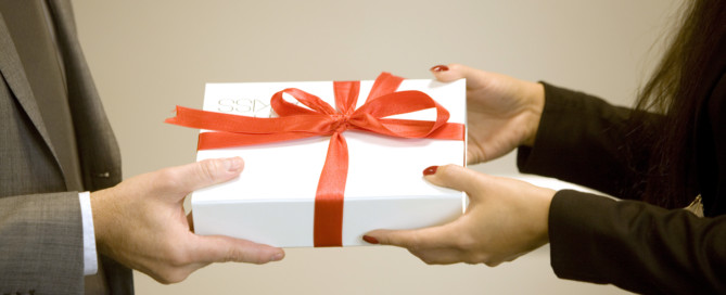 Is een papieren schenking straks nog interessant? Is een papieren schenking straks nog interessant?