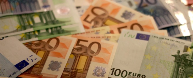 Sterke inkomensdaling door Corona? Gebruik de middelingsregeling Sterke inkomensdaling door Corona? Gebruik de middelingsregeling