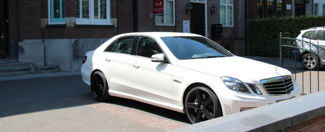 Uber-chauffeurs toch geen werknemers Uber-chauffeurs toch geen werknemers